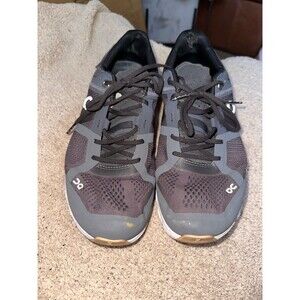 On cloud women’s shoes